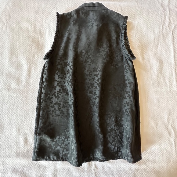 Sleeveless Silk Blouse, Size XS, Black - Picture 11 of 14